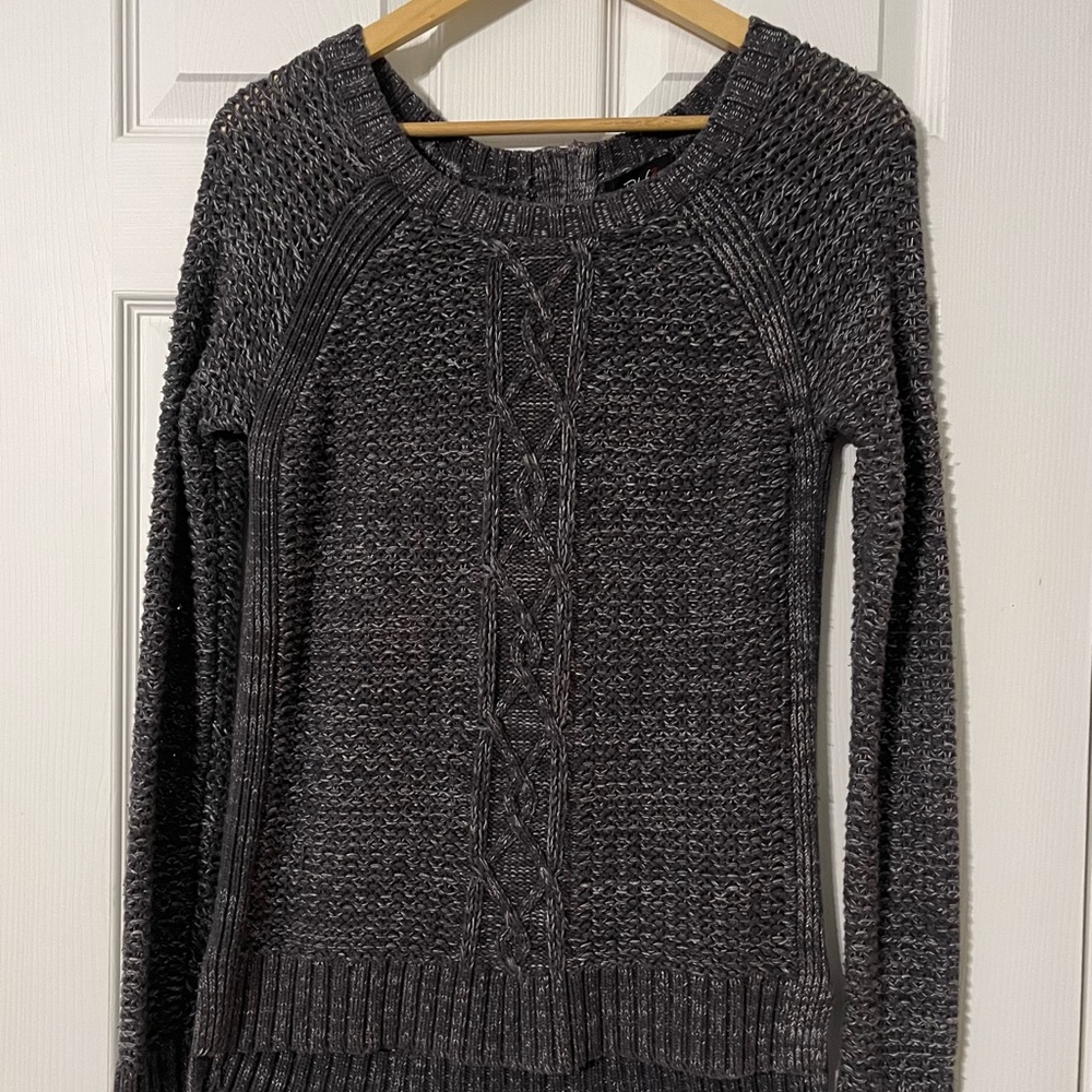 Gray Crew Neck Cable Knit Sweater